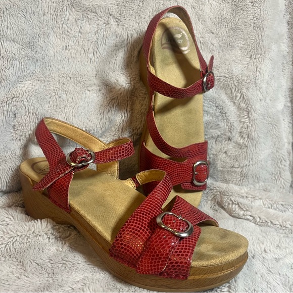 Dansko Red Sandals with Wooden Wedge - Picture 10 of 15